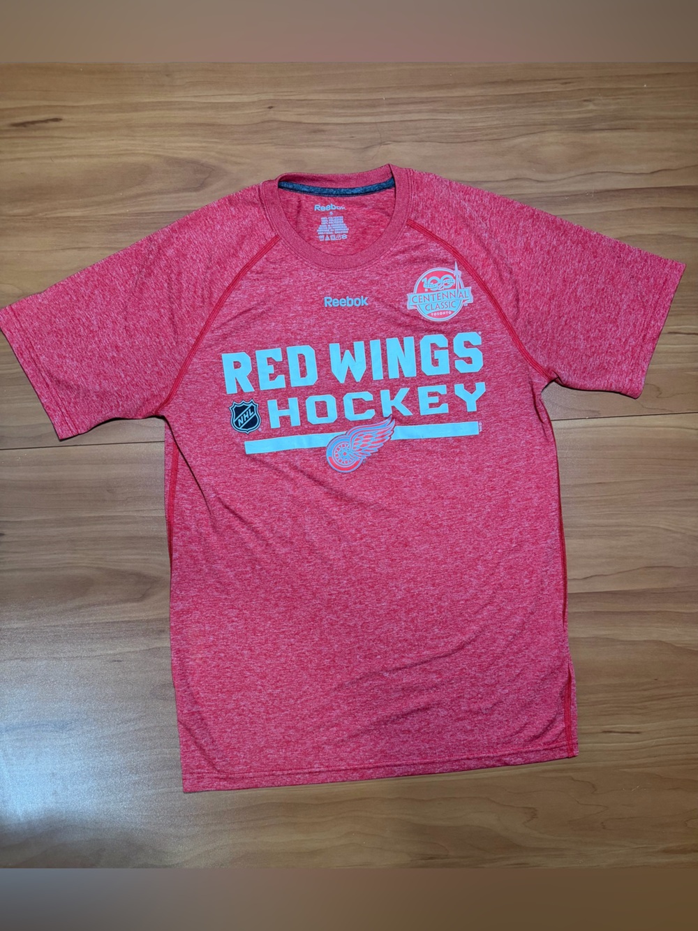 Reebok Women’s Red Wings Hockey Short-Sleeve Tee - Red